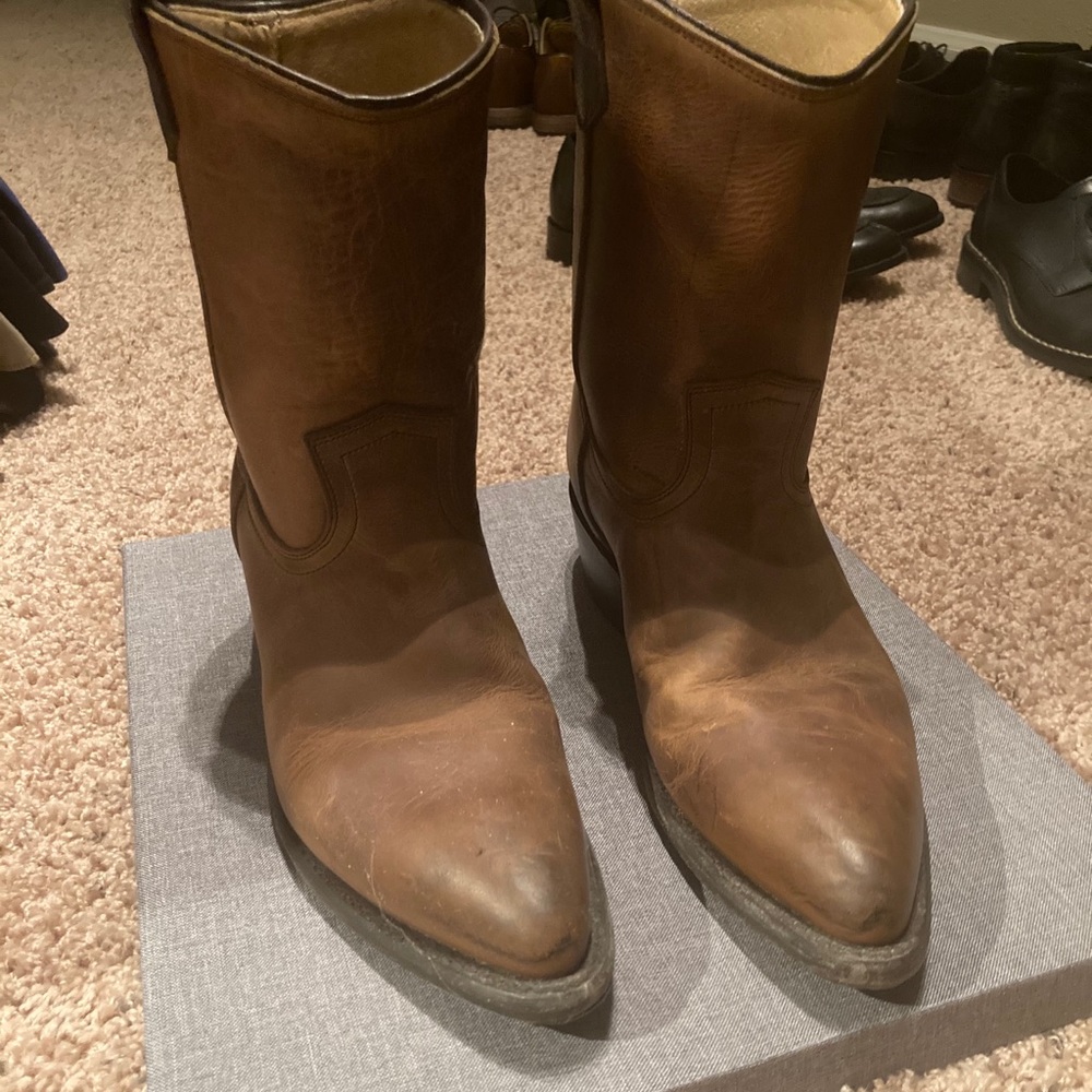 Men’s Frye boots